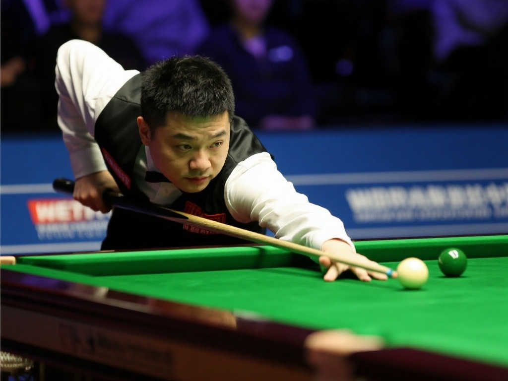 線球員甚至 線球員甚至